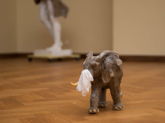 Kirke Kangro skulptuurinäituse "Diskreetne elevant" avamine